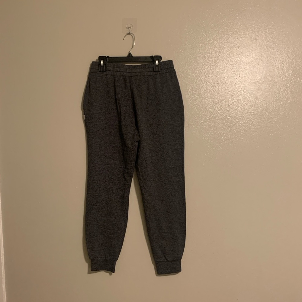 Vuori Charcoal Joggers - Picture 2 of 7
